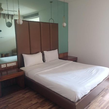 Purple Inn Mysore Extérieur photo